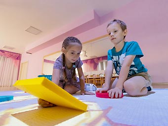 Только престиж или уникальная игровая среда?