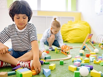 3 игры для развития  пространственных  представлений